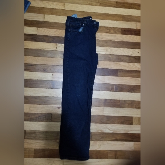 Dark Blue Jean's - Picture 2 of 3